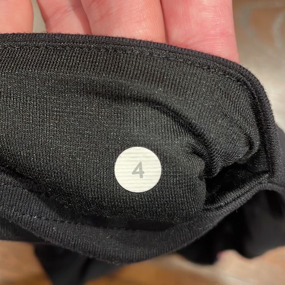 Lulu Lemons - Picture 7 of 7